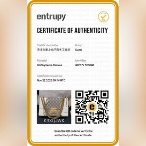 Gucci Beige and Gold Women's Bag